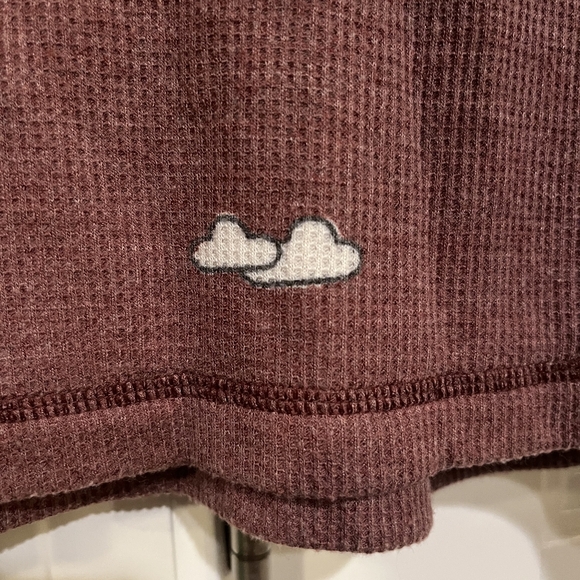 Ocean + Coast printed thermal top sz Large - Picture 6 of 8